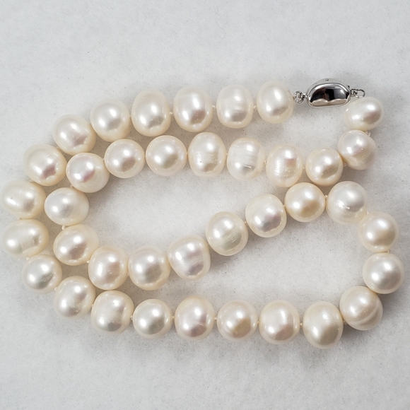 REAL - 11mm Pearl Necklace - Picture 4 of 8